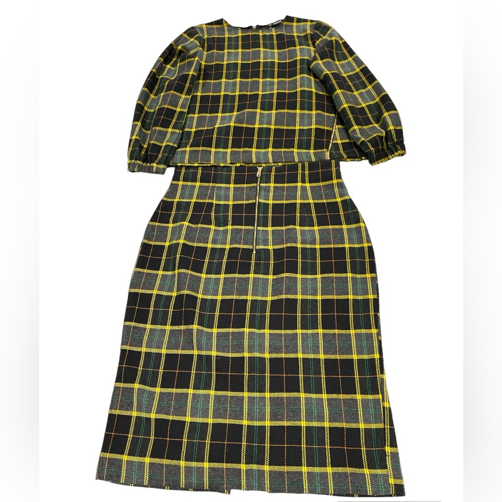 Zara Plaid Skirt and Matching Blouse - Picture 5 of 10